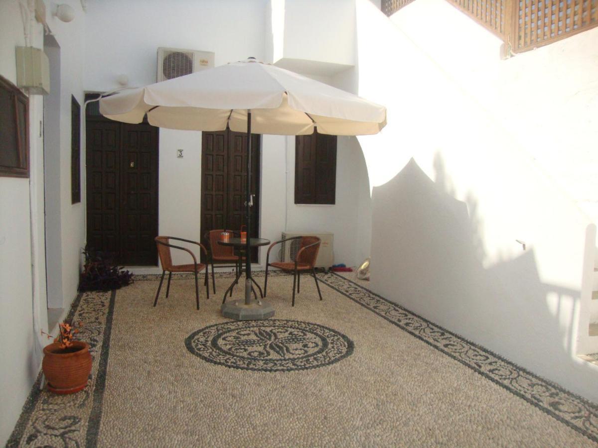 Sarris Studios & Apartments Lindos  Extérieur photo