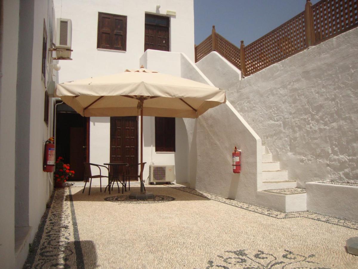 Sarris Studios & Apartments Lindos  Extérieur photo