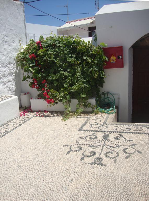 Sarris Studios & Apartments Lindos  Extérieur photo